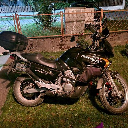 コラシンPetraアパートメント エクステリア 写真